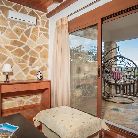 The Stone House בית נופש Agios Dimitrios (Zakynthos)