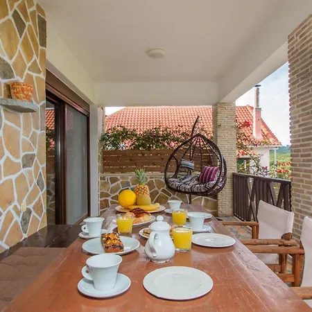 Сasa de vacaciones The Stone House *