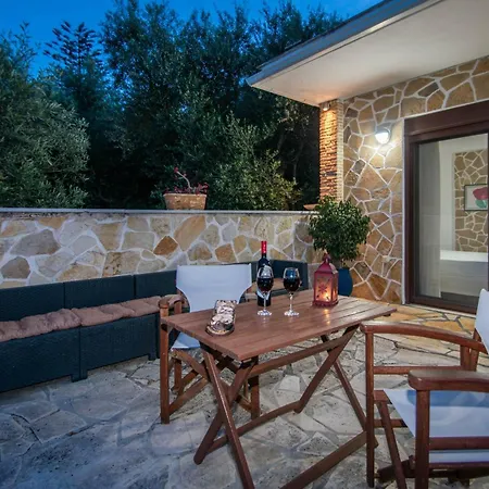 Сasa de vacaciones The Stone House *